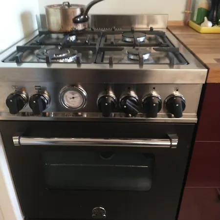 Apartman Bright, Charming With Balcony